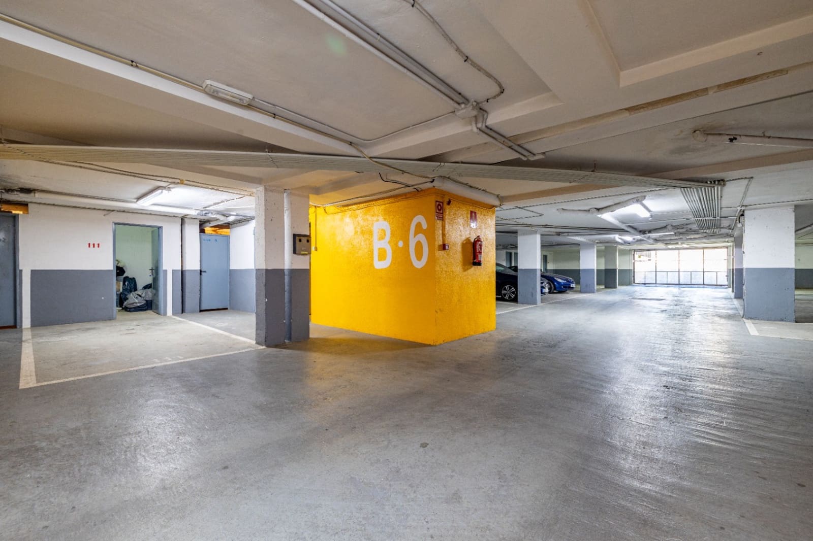 4 sypialnia Apartament na sprzedaż w Arenal z basenem garażem - 599 000 € (Ref: 9041865)