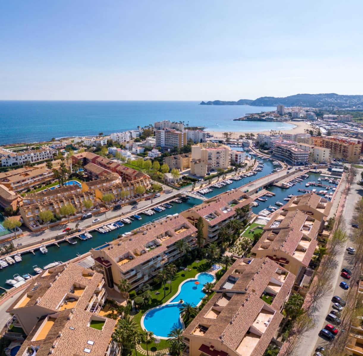 4 sypialnia Apartament na sprzedaż w Arenal z basenem garażem - 599 000 € (Ref: 9041865)