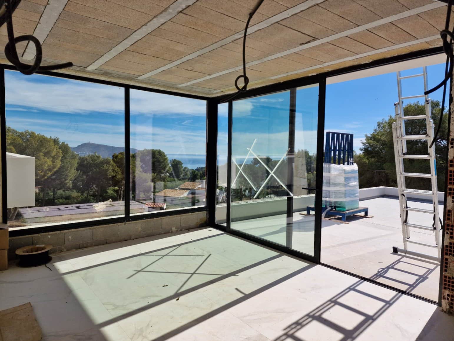 4 bedroom Villa for sale in Moraira with pool garage - € 1,750,000 (Ref: 9041872)