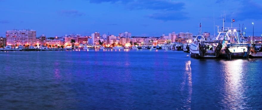 3 makuuhuone Huvila myytävänä paikassa Monforte del Cid mukana uima-altaan - 639 000 € (Ref: 9151066)