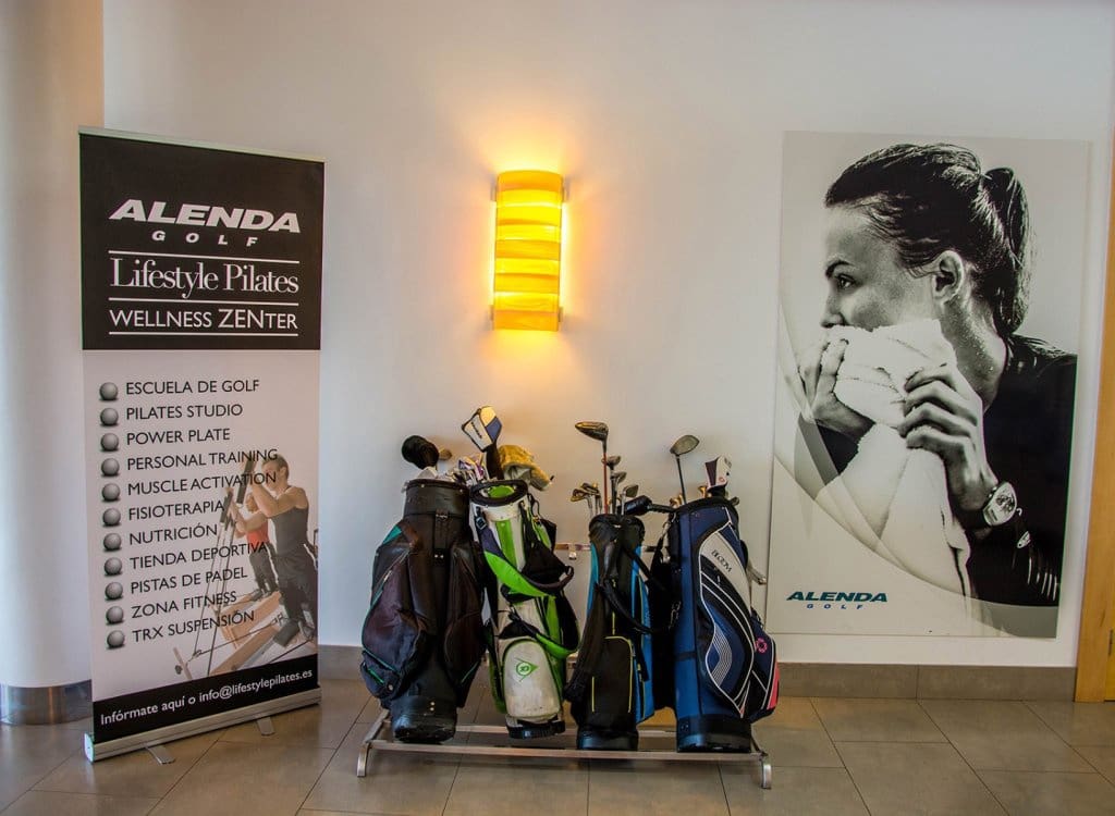 2 bedroom Apartment for sale in Alicante / Alacant city with garage - € 245,000 (Ref: 9177579)