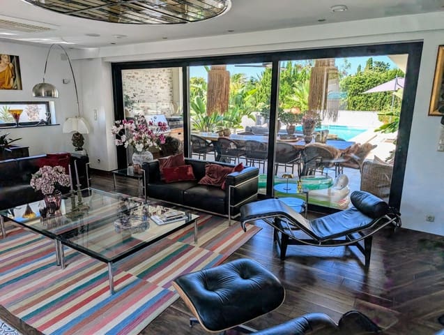 4 sypialnia Willa na sprzedaż w Calpe / Calp z basenem garażem - 1 589 000 € (Ref: 9184981)