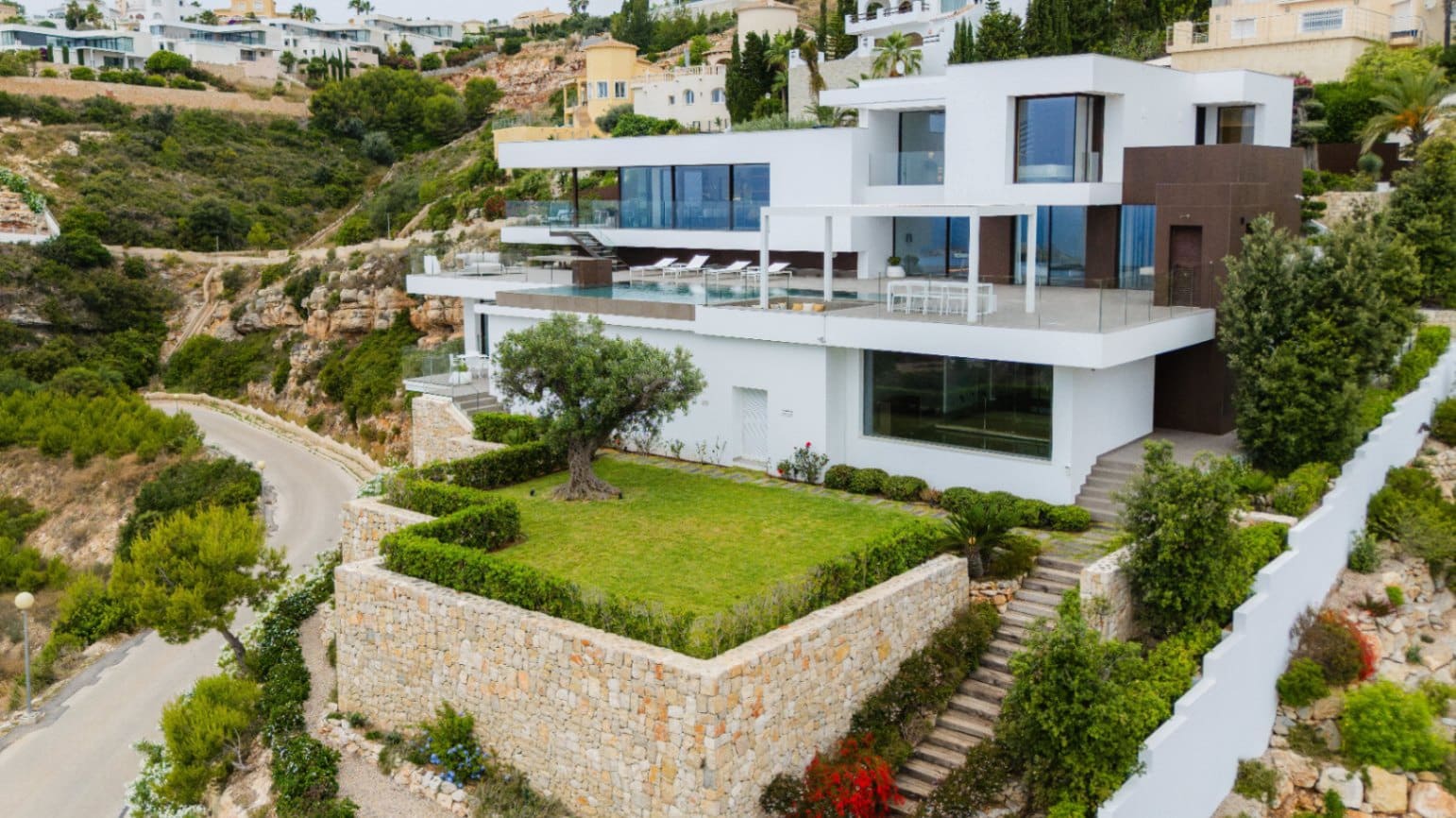 5 soveværelse Villa til salg i Benitachell / Benitatxell med swimmingpool garage - € 4.516.000 (Ref: 9189439)