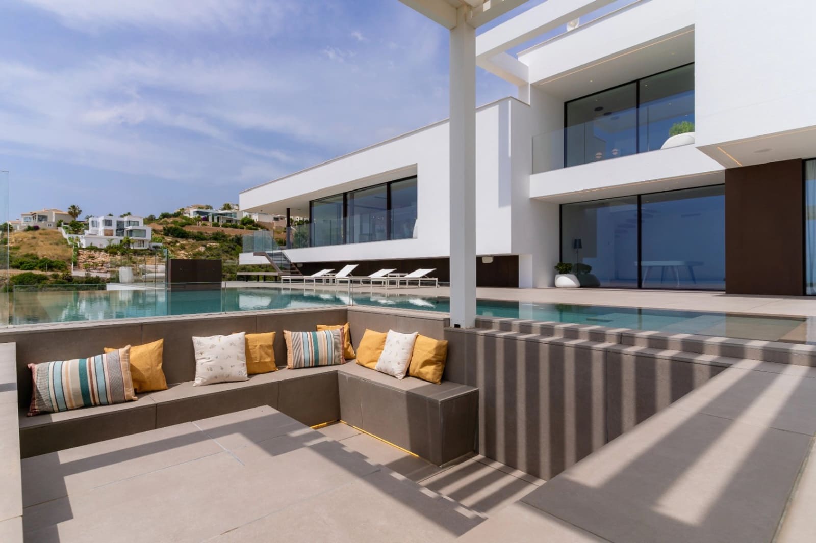 5 soveværelse Villa til salg i Benitachell / Benitatxell med swimmingpool garage - € 4.516.000 (Ref: 9189439)
