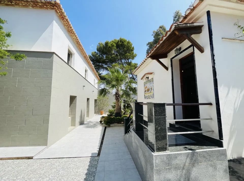 6 makuuhuone Huvila myytävänä paikassa Denia mukana uima-altaan 
autotalli - 1 795 000 € (Ref: 9287322)