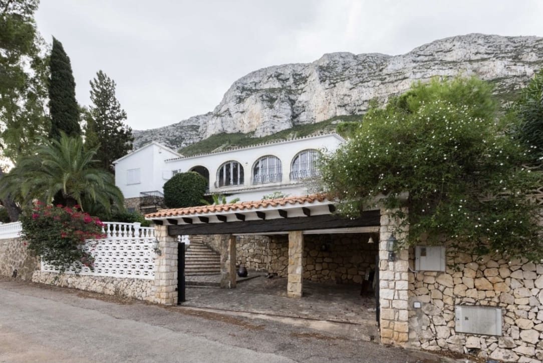 5 camera da letto Villa in vendita in Denia con piscina garage - 895.000 € (Rif: 9299051)