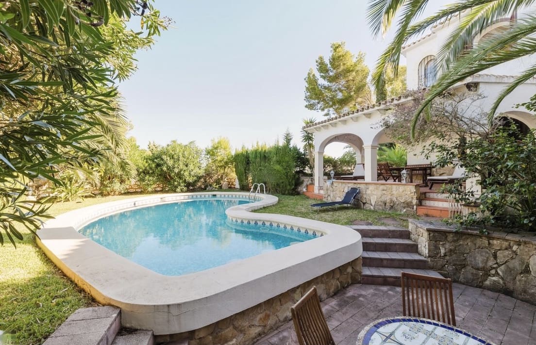 5 camera da letto Villa in vendita in Denia con piscina garage - 895.000 € (Rif: 9299051)