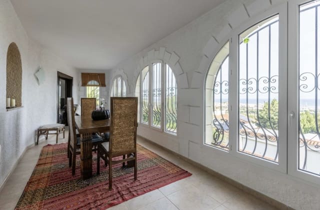 5 camera da letto Villa in vendita in Dénia con piscina garage - 895.000 € (Rif: 9299051)