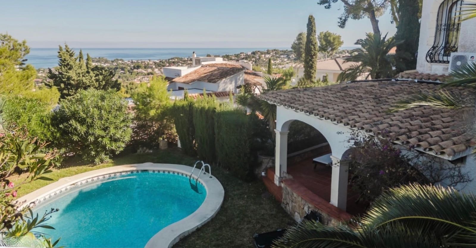 5 camera da letto Villa in vendita in Denia con piscina garage - 895.000 € (Rif: 9299051)