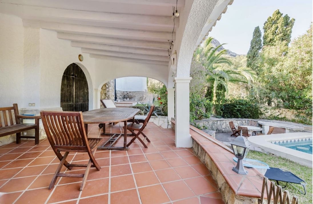 5 camera da letto Villa in vendita in Denia con piscina garage - 895.000 € (Rif: 9299051)