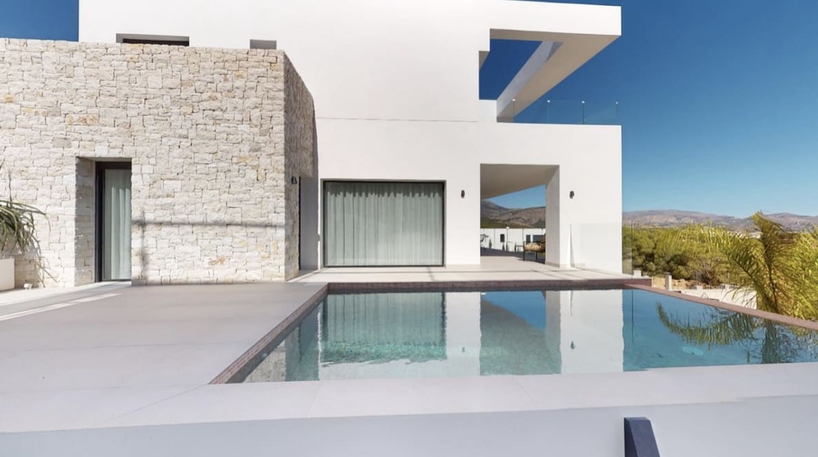 3 camera da letto Villa in vendita in Polop con piscina garage - 860.000 € (Rif: 9337210)