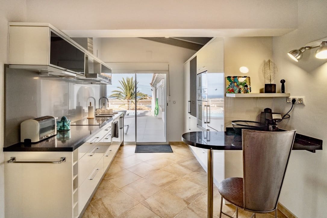 5 chambre Villa/Maison à vendre à Pego avec piscine garage - 895 000 € (Ref: 9343081)