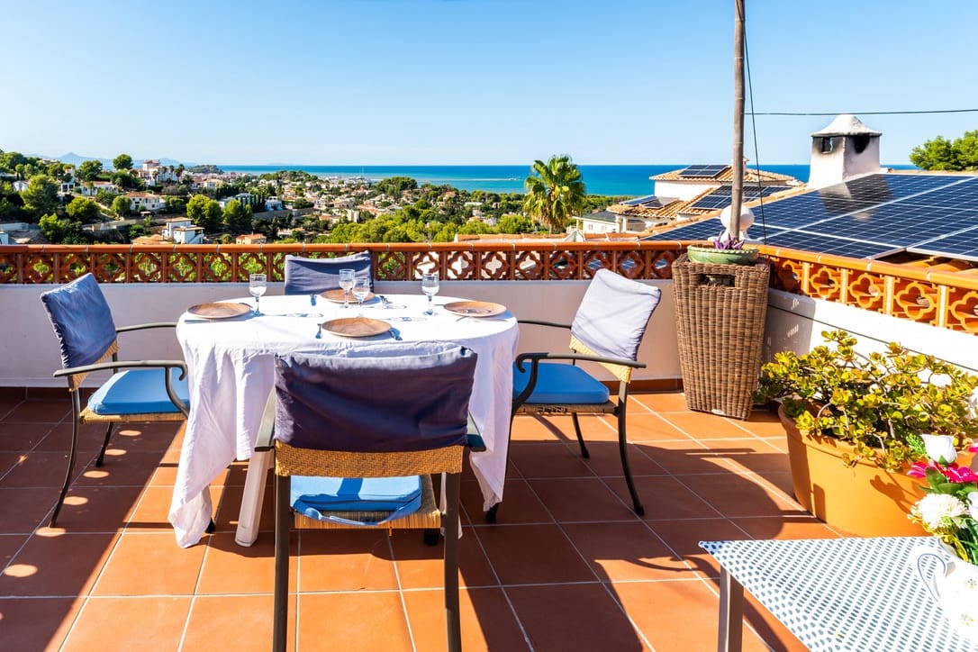 4 camera da letto Villa in vendita in Denia con piscina garage - 527.500 € (Rif: 9386933)