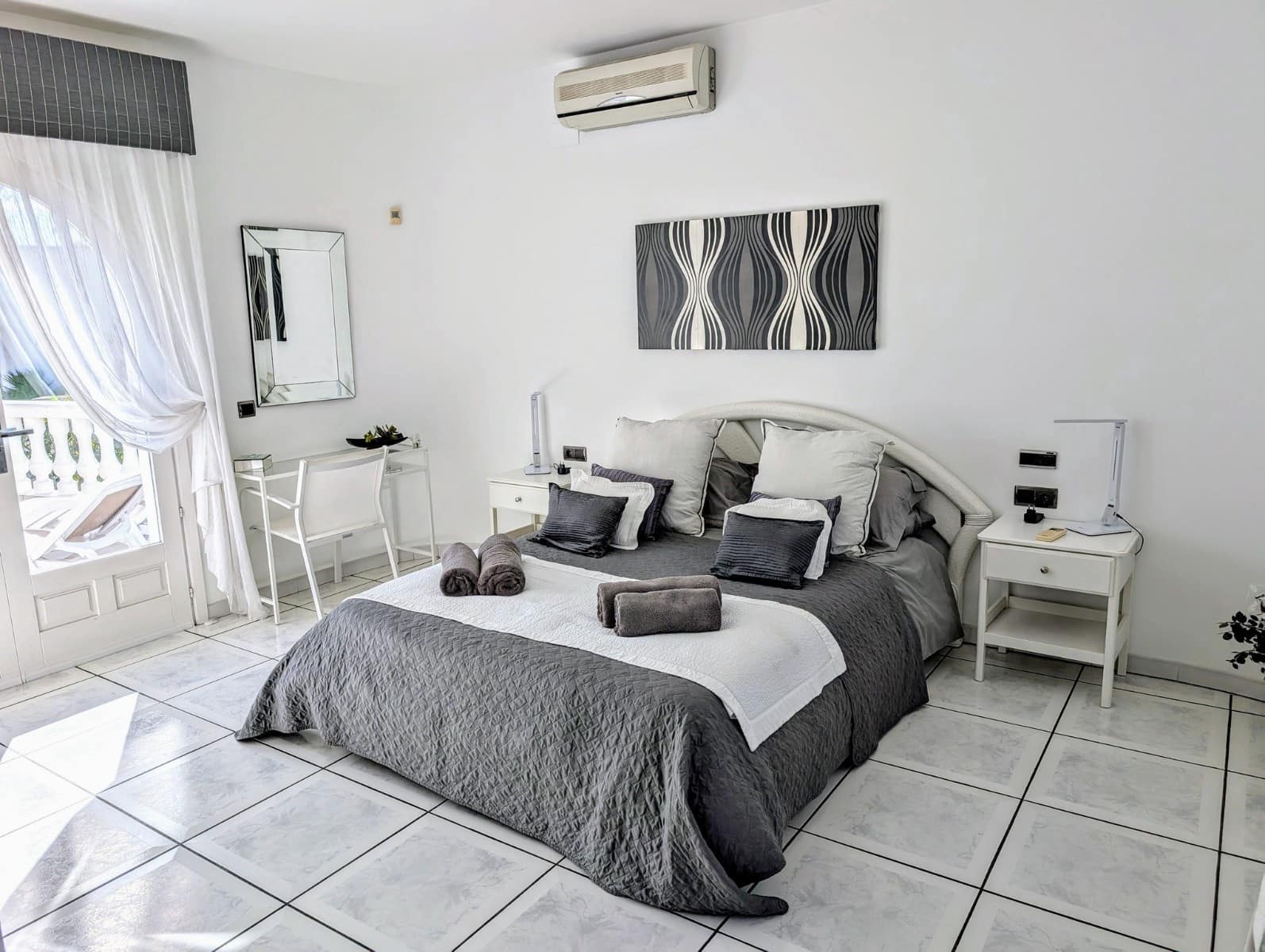 3 soveværelse Villa til salg i Moraira med swimmingpool - € 1.100.000 (Ref: 9972499)