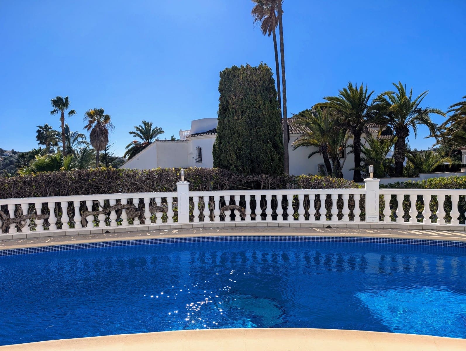 3 soveværelse Villa til salg i Moraira med swimmingpool - € 1.100.000 (Ref: 9972499)