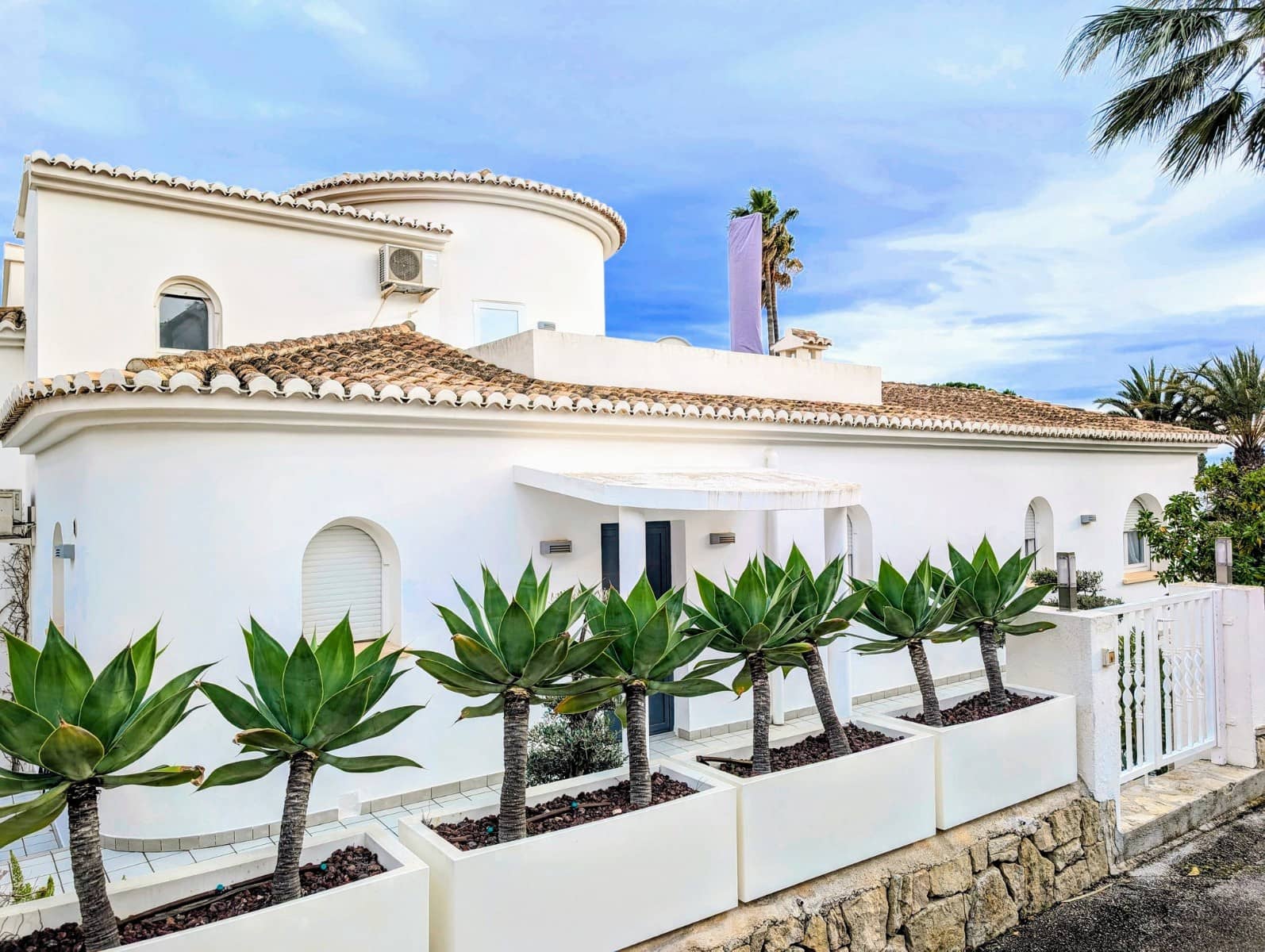 3 soveværelse Villa til salg i Moraira med swimmingpool - € 1.100.000 (Ref: 9972499)