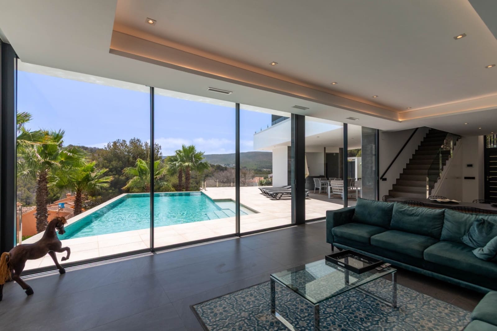 3 slaapkamer Villa te koop in Adsubia met zwembad garage - € 1.620.000 (Ref: 9972501)