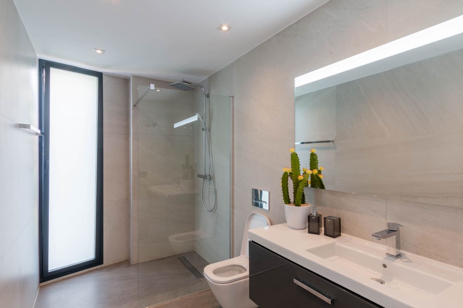3 slaapkamer Villa te koop in Adsubia met zwembad garage - € 1.620.000 (Ref: 9972501)