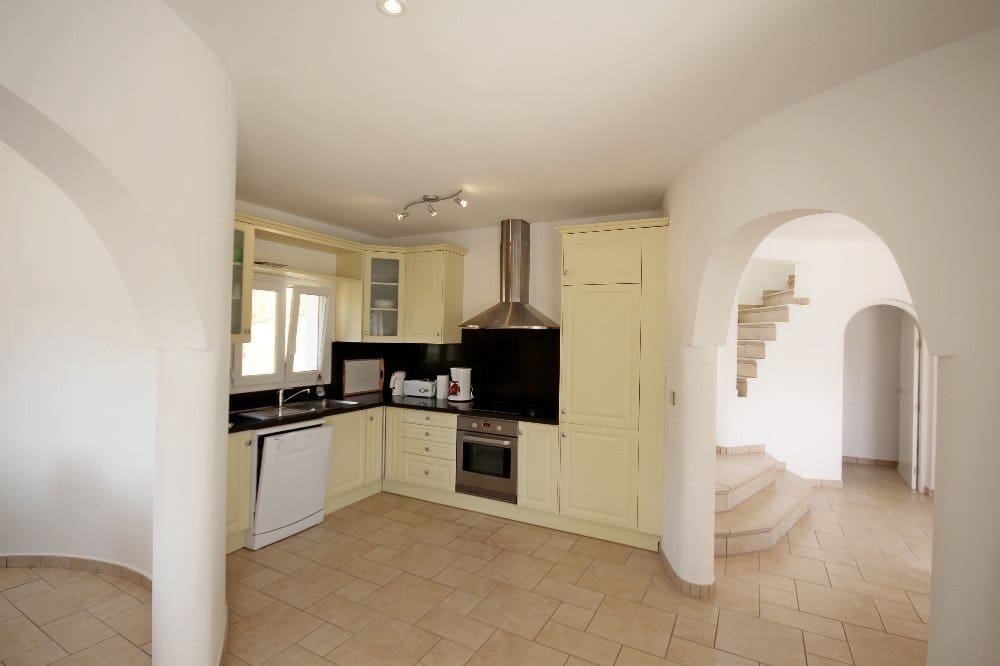 3 soveværelse Villa til salg i Adsubia med swimmingpool garage - € 750.000 (Ref: 9972502)