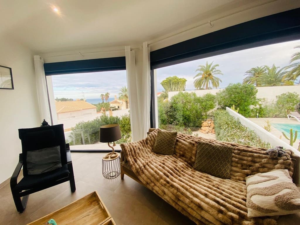 2 sovrum Villa till salu i Denia med pool garage - 699 000 € (Ref: 9972503)