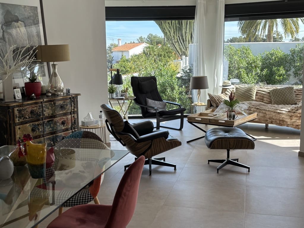 2 sovrum Villa till salu i Denia med pool garage - 699 000 € (Ref: 9972503)