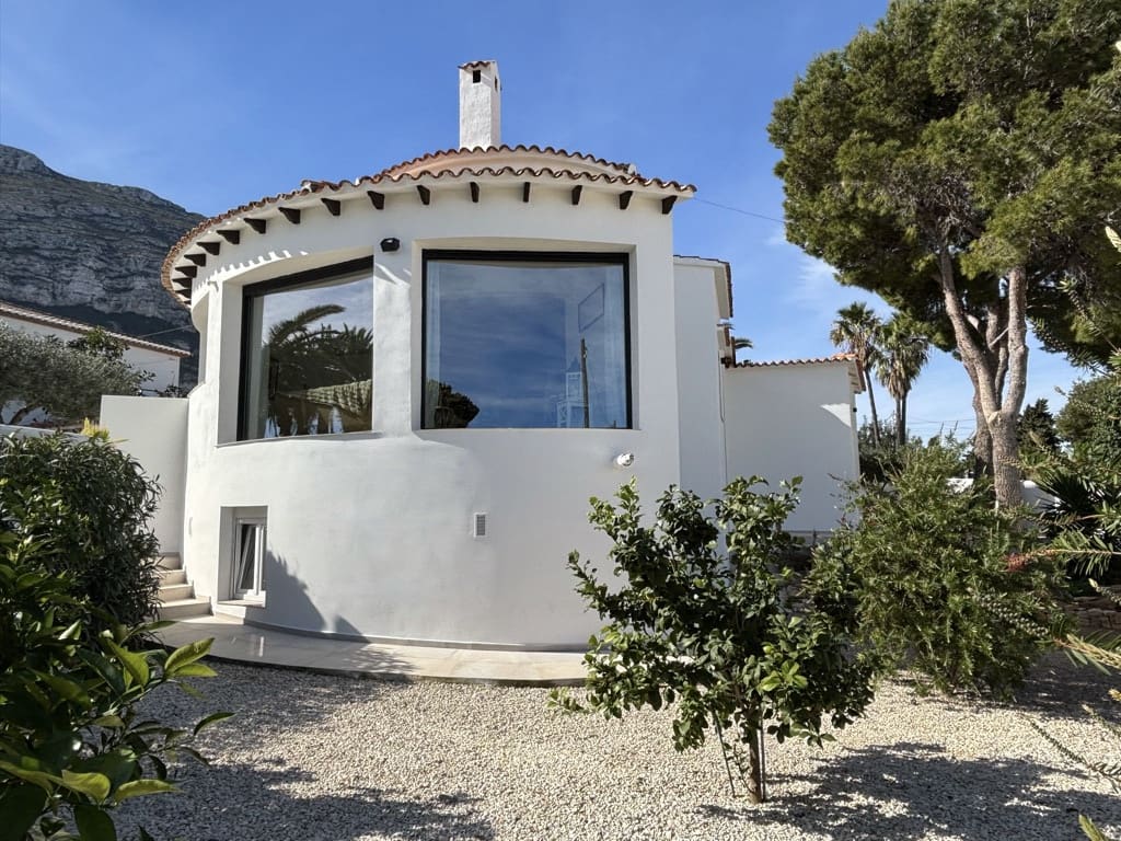 2 sovrum Villa till salu i Denia med pool garage - 699 000 € (Ref: 9972503)