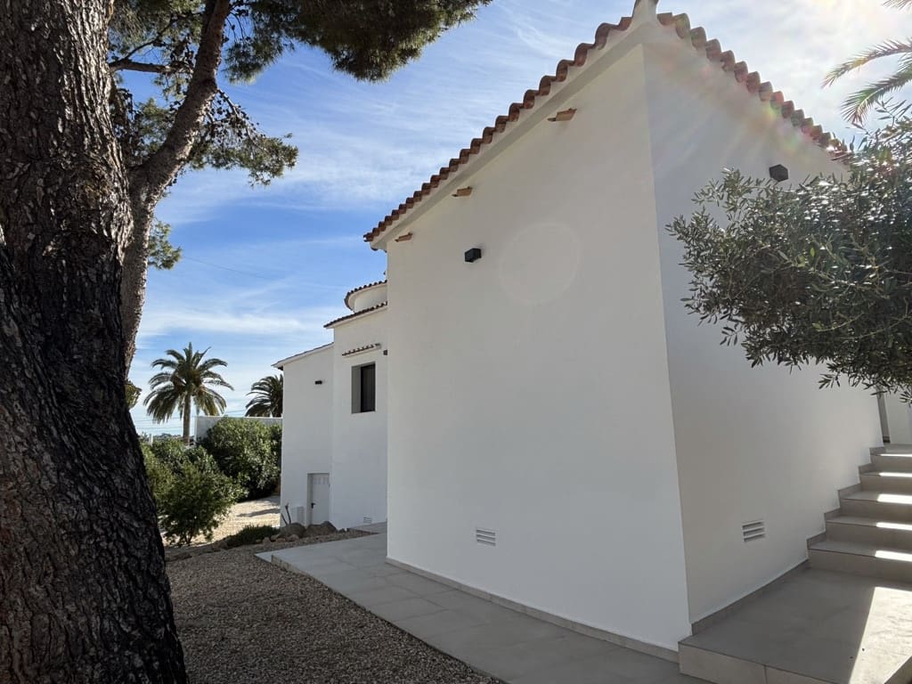 2 sovrum Villa till salu i Denia med pool garage - 699 000 € (Ref: 9972503)
