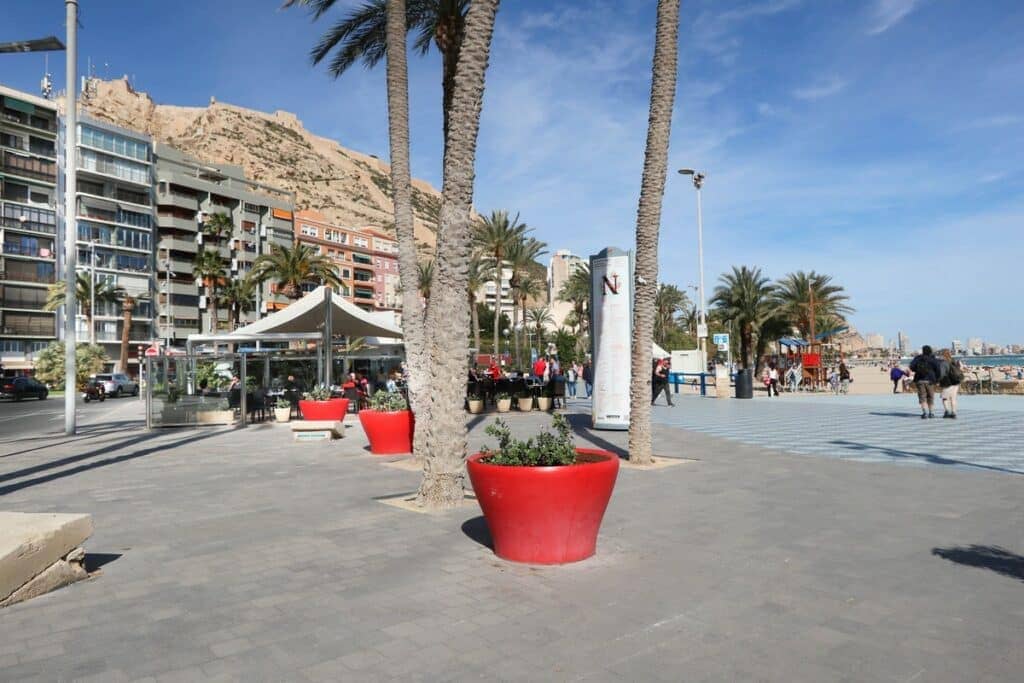 2 chambre Appartement à vendre à Alicante ville - 225 000 € (Ref: 9972506)