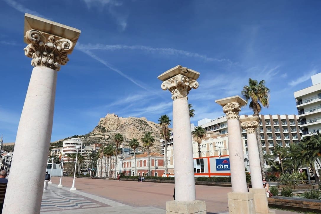 2 chambre Appartement à vendre à Alicante ville - 225 000 € (Ref: 9972506)