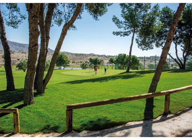 2 sovrum Lägenhet till salu i Santa Pola med garage - 238 000 € (Ref: 9972506)
