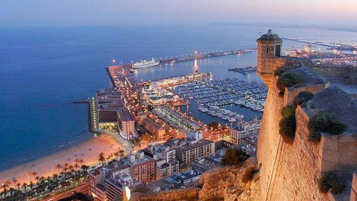 2 chambre Appartement à vendre à Alicante ville - 225 000 € (Ref: 9972506)
