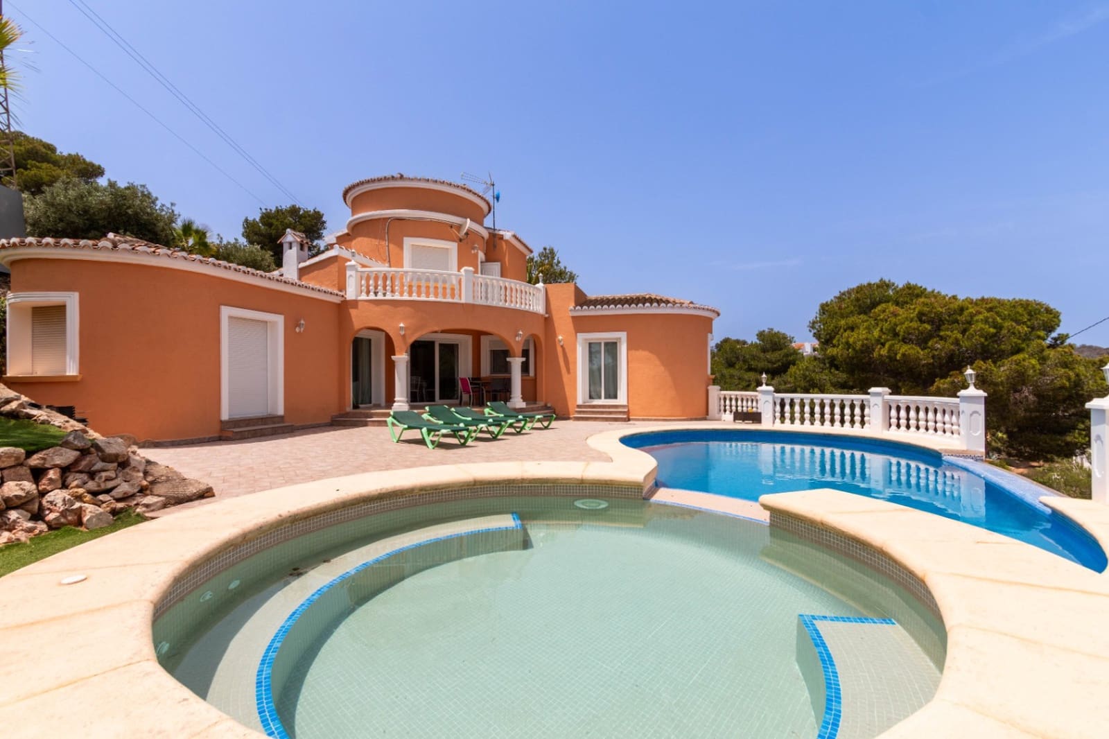 3 soveværelse Villa til salg i Javea / Xabia med swimmingpool garage - € 625.000 (Ref: 9972507)