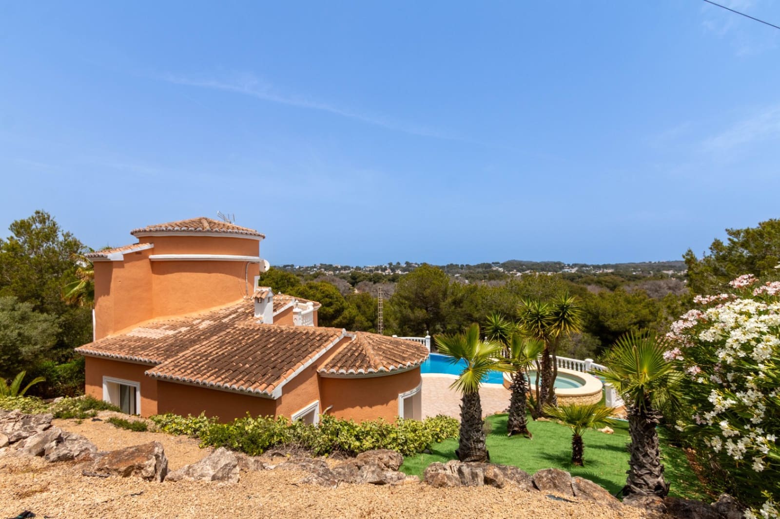 3 soveværelse Villa til salg i Javea / Xabia med swimmingpool garage - € 625.000 (Ref: 9972507)