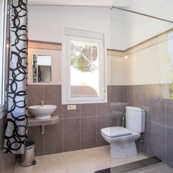 4 chambre Villa/Maison à vendre à Calpe / Calp avec piscine garage - 2 250 000 € (Ref: 9972508)