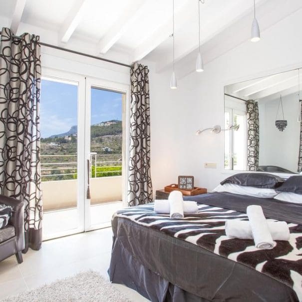 4 chambre Villa/Maison à vendre à Calpe / Calp avec piscine garage - 2 250 000 € (Ref: 9972508)
