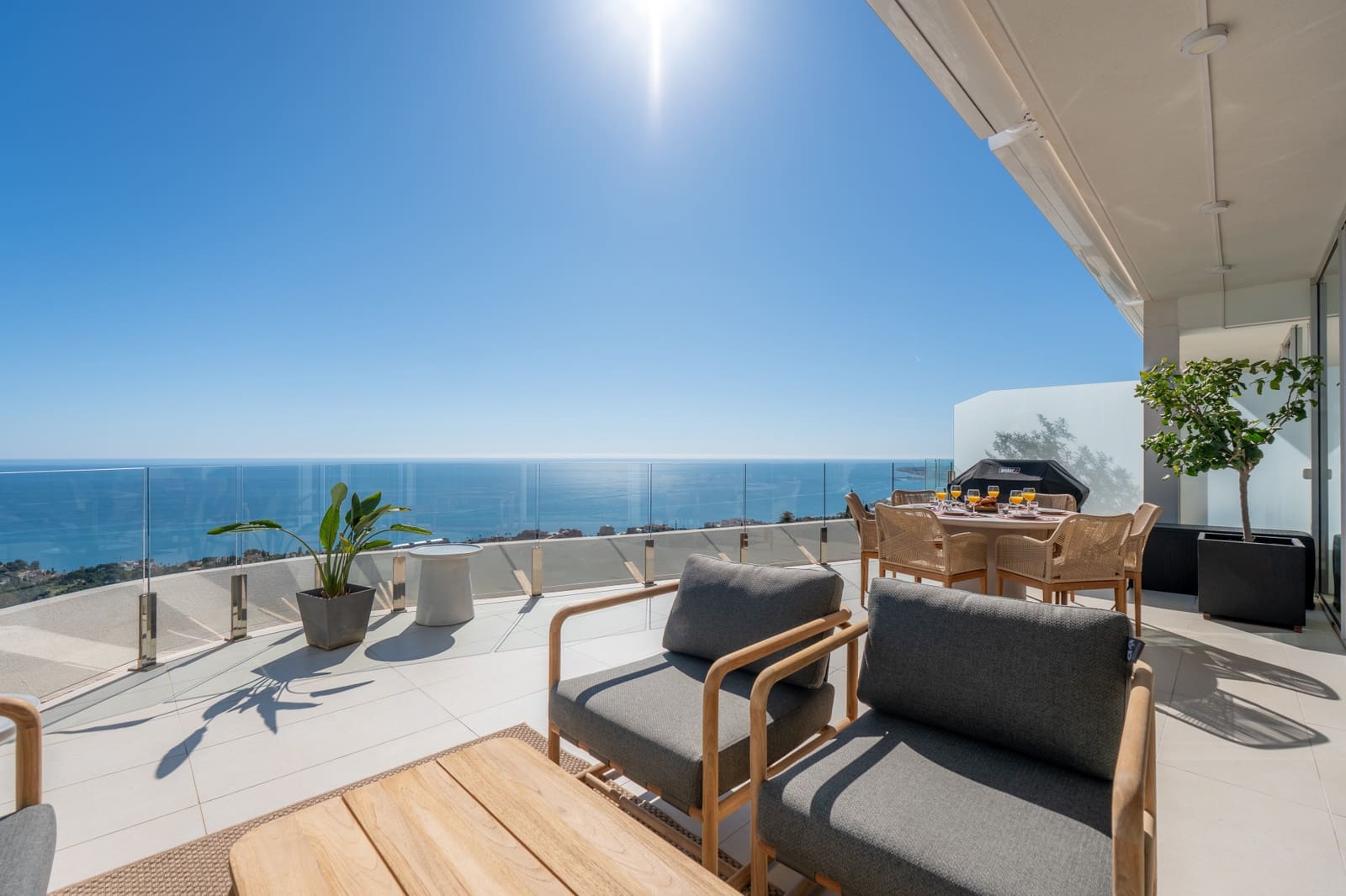 3 makuuhuone Kattohuoneisto myytävänä paikassa Benalmadena mukana uima-altaan 
autotalli - 1 299 000 € (Ref: 10061718)