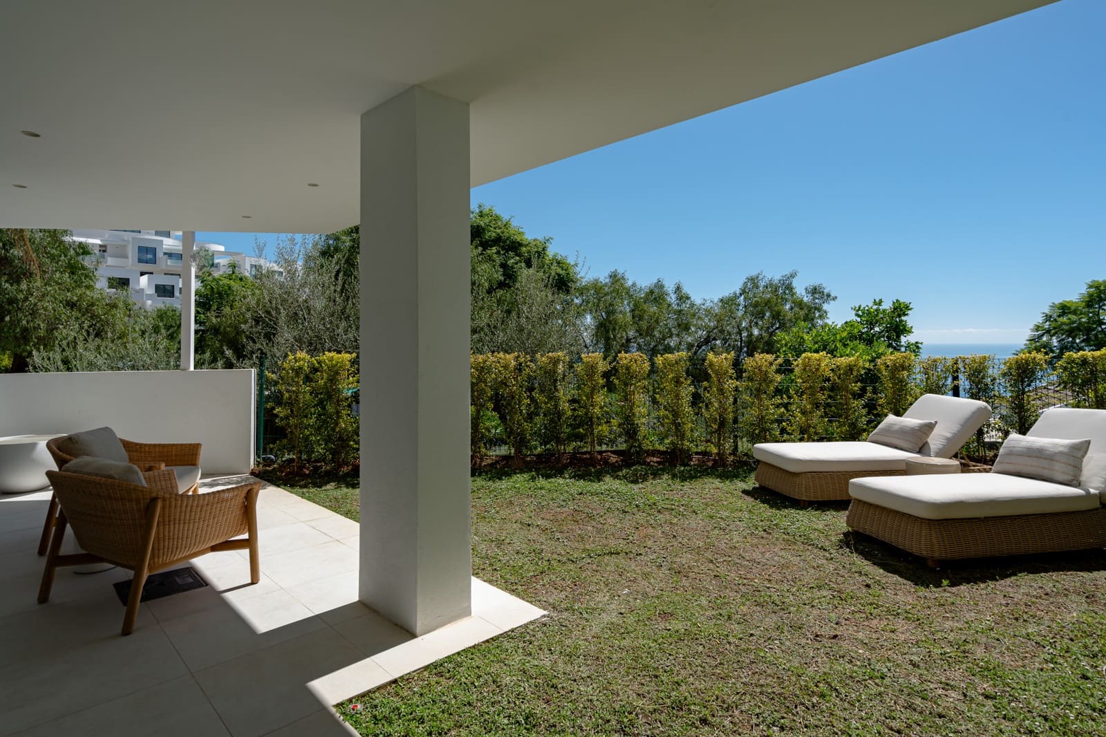 Apartamento de 4 habitaciones en Benalmadena Costa en venta con piscina garaje - 2.695.000 € (Ref: 10146761)