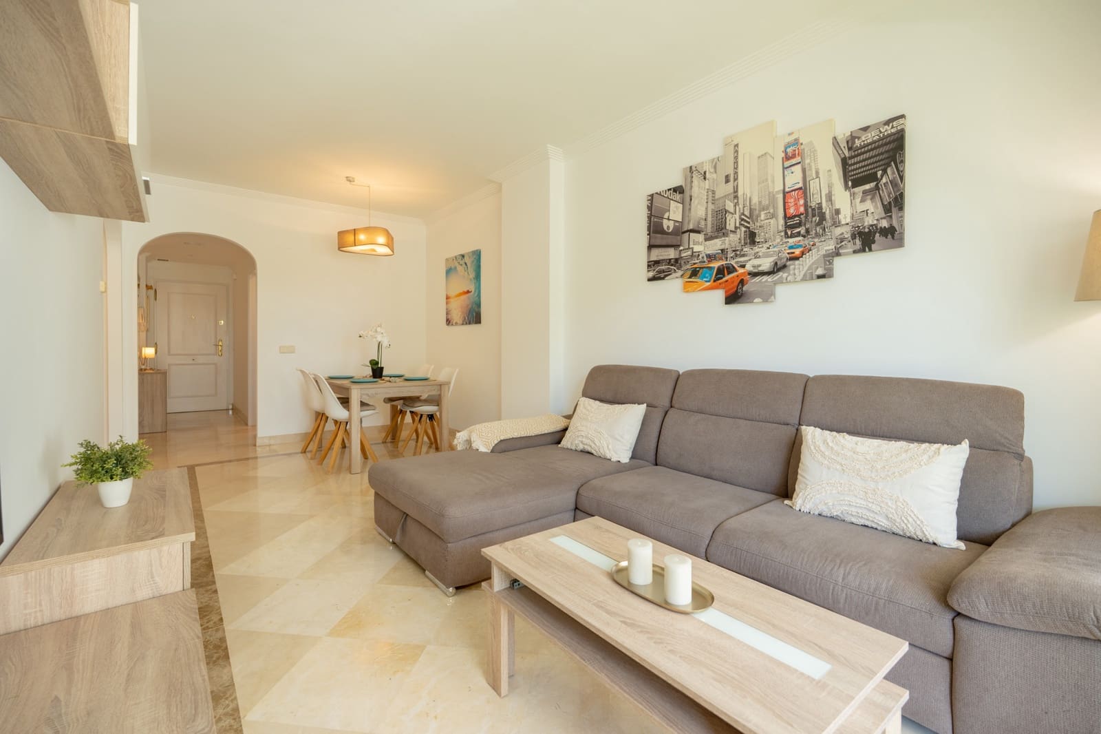 2 sypialnia Apartament na sprzedaż w La Cala de Mijas z basenem garażem - 299 900 € (Ref: 10161257)