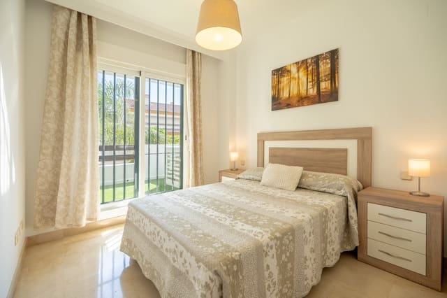 2 soveværelse Lejlighed til salg i La Cala de Mijas, Mijas med swimmingpool garage - € 299.900 (Ref: 10161257)