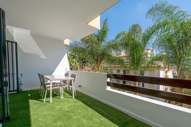 2 soveværelse Lejlighed til salg i La Cala de Mijas, Mijas med swimmingpool garage - € 299.900 (Ref: 10161257)