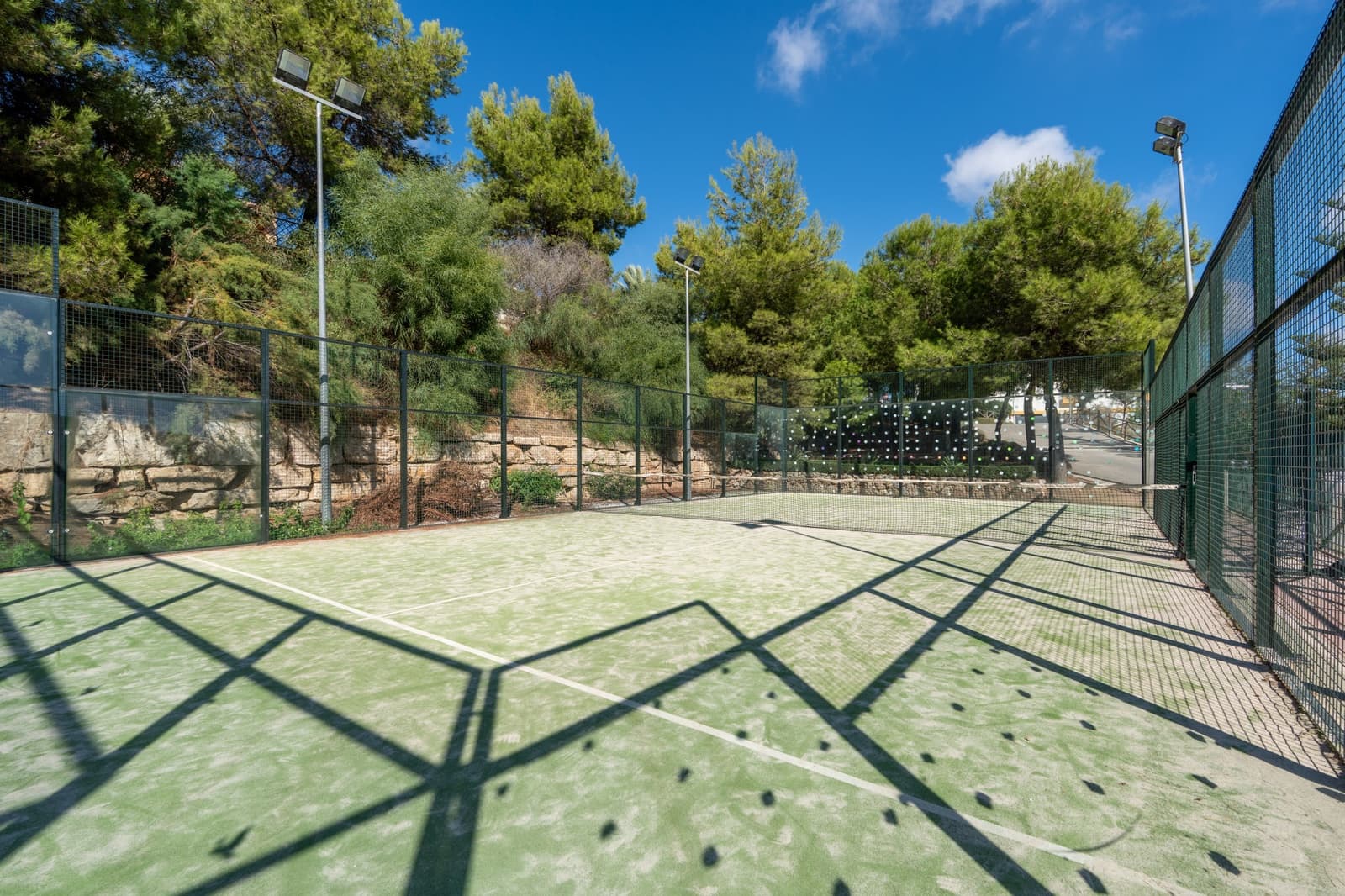 2 sypialnia Apartament na sprzedaż w La Cala de Mijas z basenem garażem - 299 900 € (Ref: 10161257)