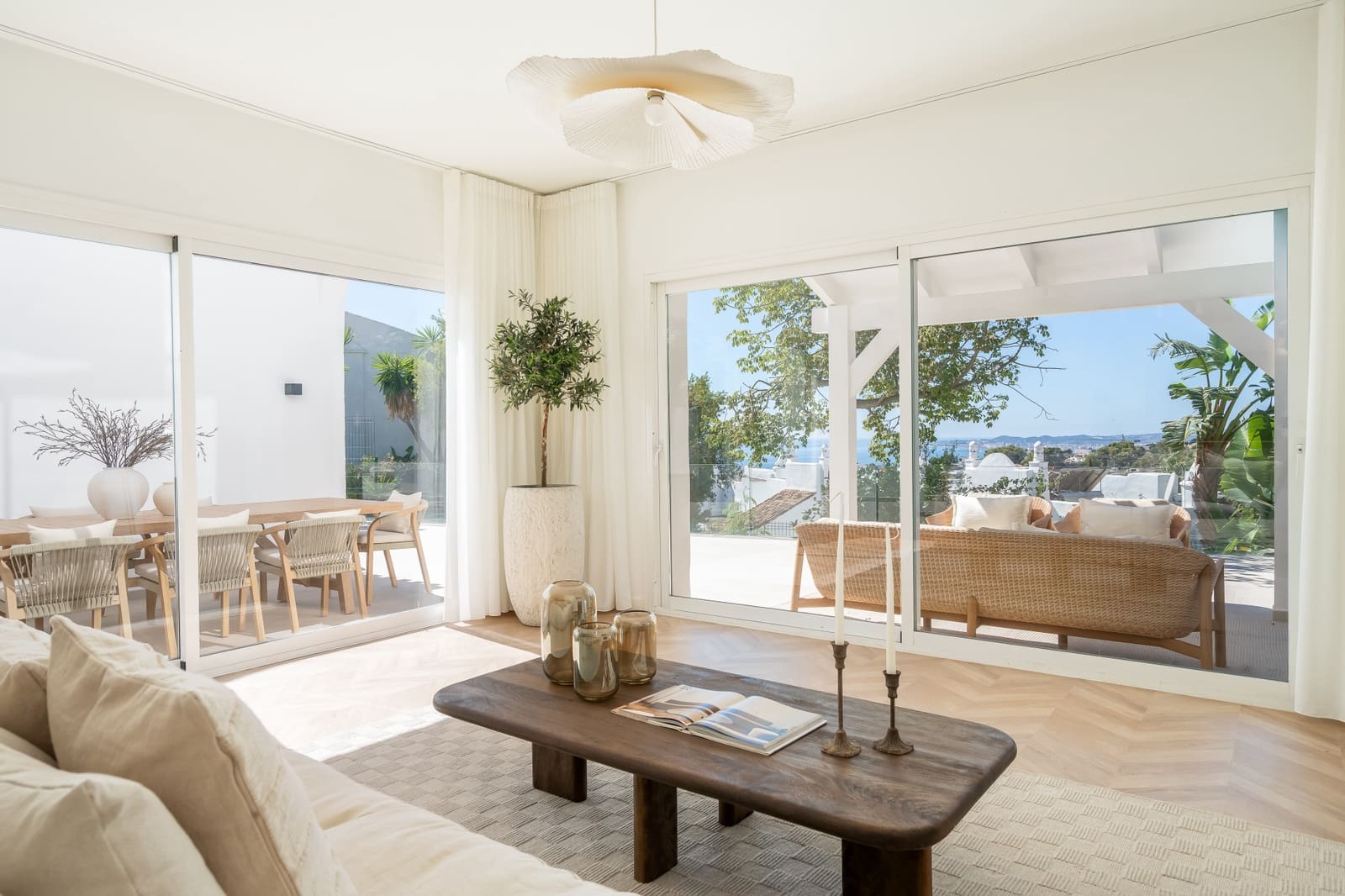3 sypialnia Dom na sprzedaż w Benalmadena Costa z basenem - 985 000 € (Ref: 10161258)