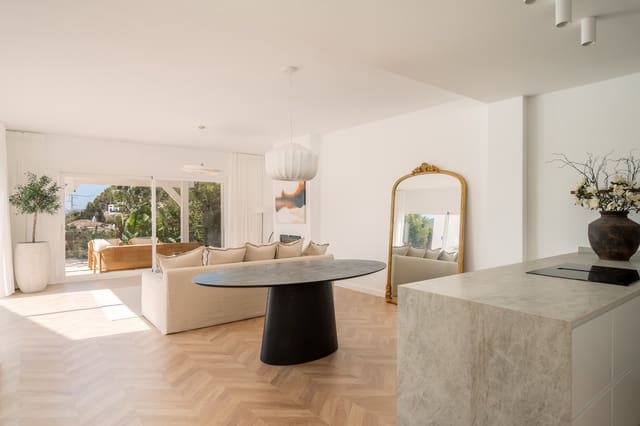 3 sypialnia Dom na sprzedaż w Benalmadena Costa, Benalmádena z basenem - 985 000 € (Ref: 10161258)