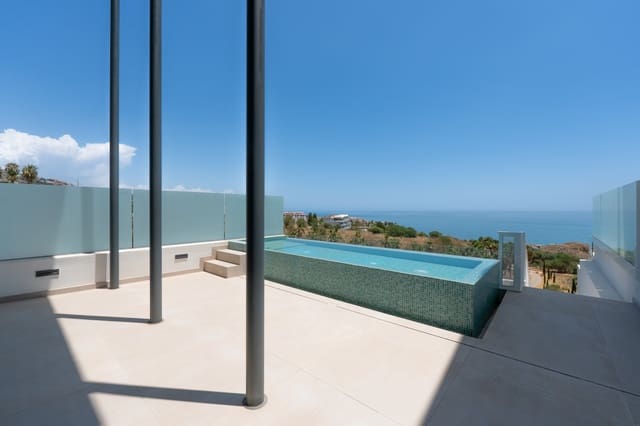 4 sypialnia Willa na sprzedaż w El Higuerón, Fuengirola z basenem garażem - 1 795 000 € (Ref: 9062735)