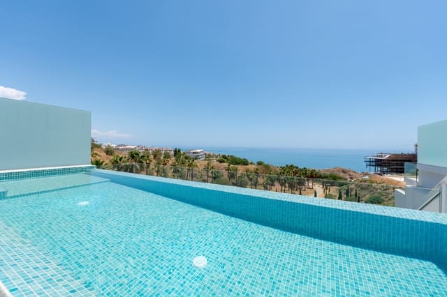 4 sypialnia Willa na sprzedaż w El Higuerón, Fuengirola z basenem garażem - 1 795 000 € (Ref: 9062735)