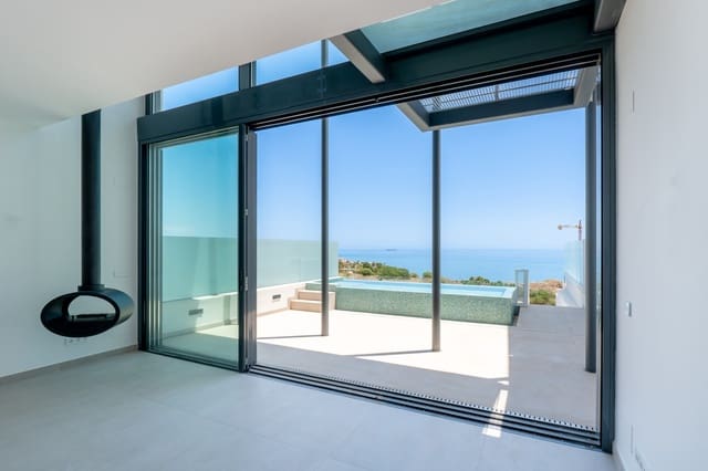 4 sypialnia Willa na sprzedaż w El Higuerón, Fuengirola z basenem garażem - 1 795 000 € (Ref: 9062735)