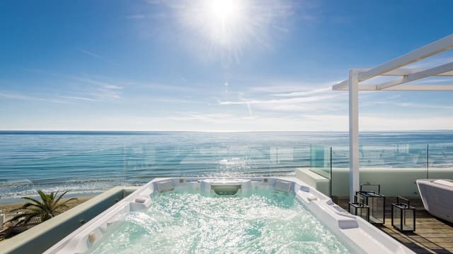 6 bedroom Villa for sale in Marbella with pool garage - € 6,500,000 (Ref: 9085125)