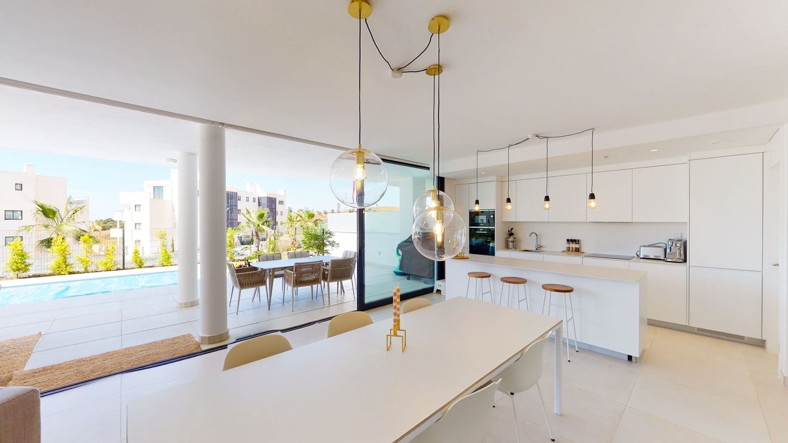 3 bedroom Apartment for sale in Fuengirola with pool garage - € 795,000 (Ref: 9085126)