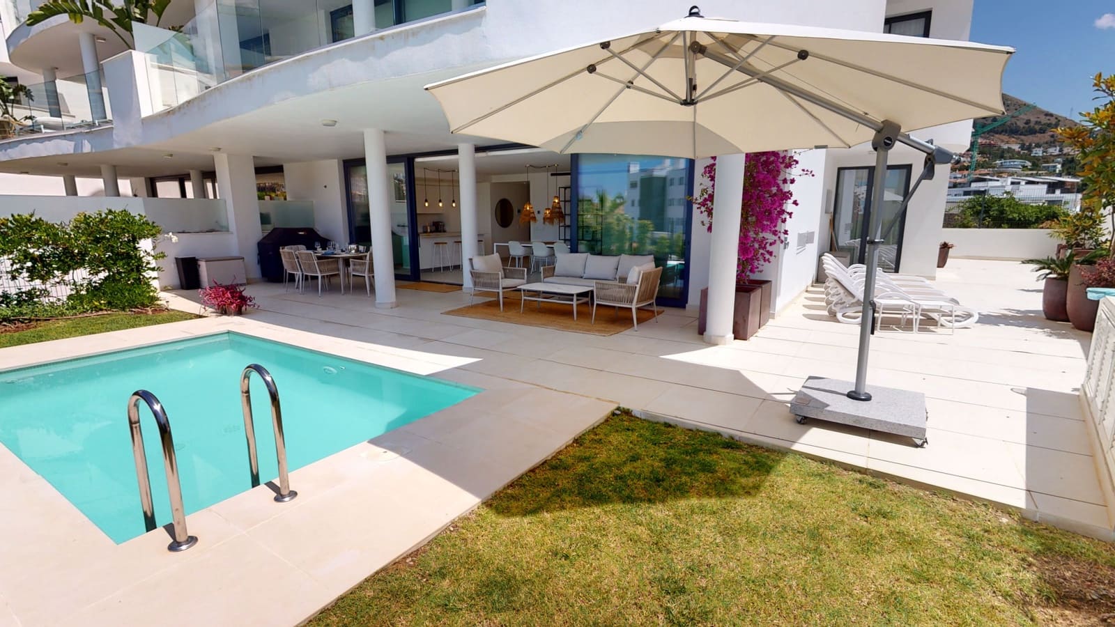 3 bedroom Apartment for sale in Fuengirola with pool garage - € 795,000 (Ref: 9085126)