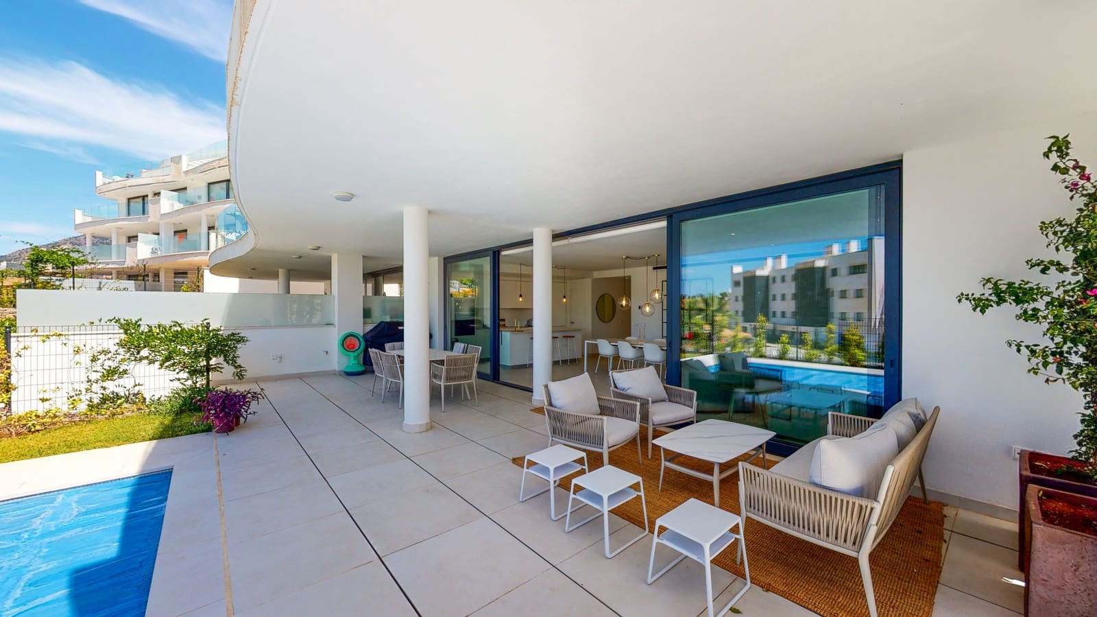 3 bedroom Apartment for sale in Fuengirola with pool garage - € 795,000 (Ref: 9085126)